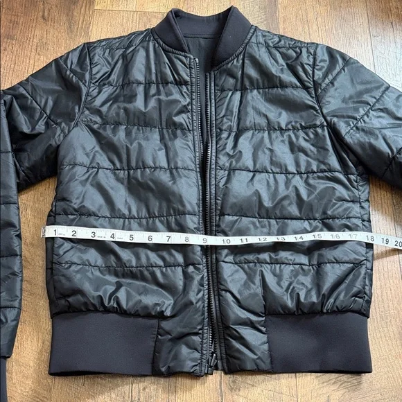 lululemon athletica Black Puffer Jacket - Picture 7 of 16